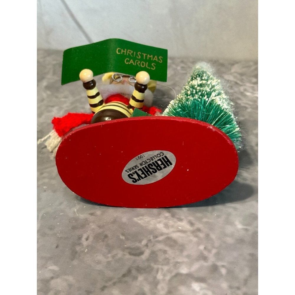 Vintage Kurt Adler Hersheys Christmas Caroler Collector Christmas Figurine 4.5" - Picture 6 of 6